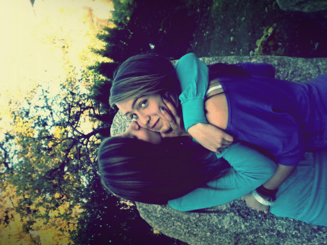 Gobek : *