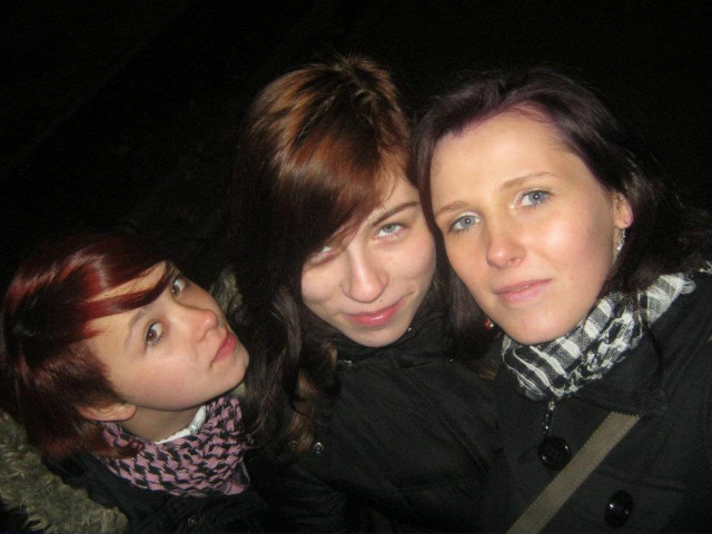 Z Nimi:**