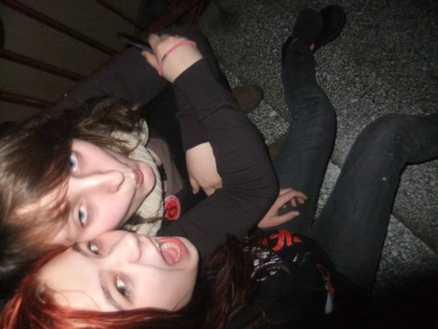 MoOnia  ! ;) ;**