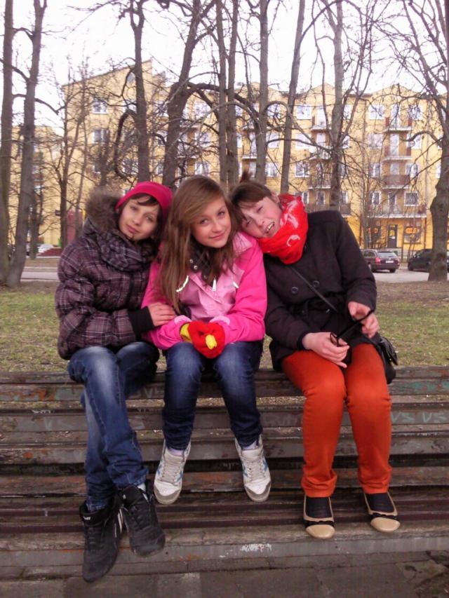 Z nimi :/