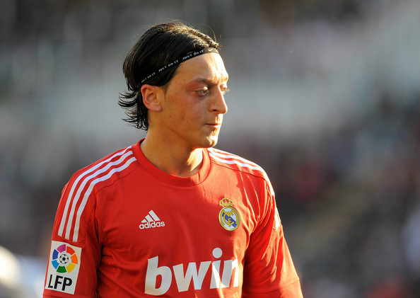 Mesut Ozil ;3