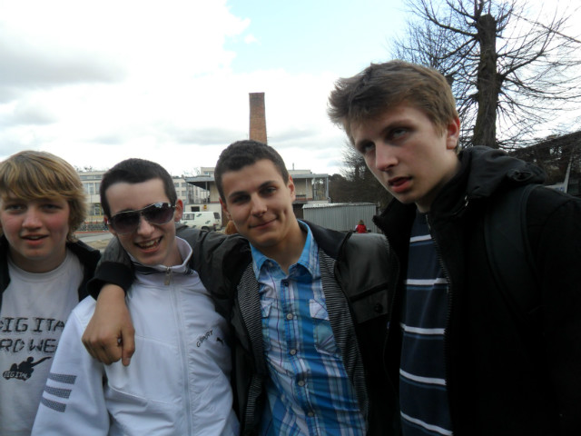 To tak: Chlopaki robimy szneki:P