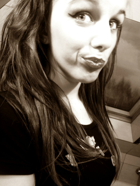 Minka Red Usta.. :D