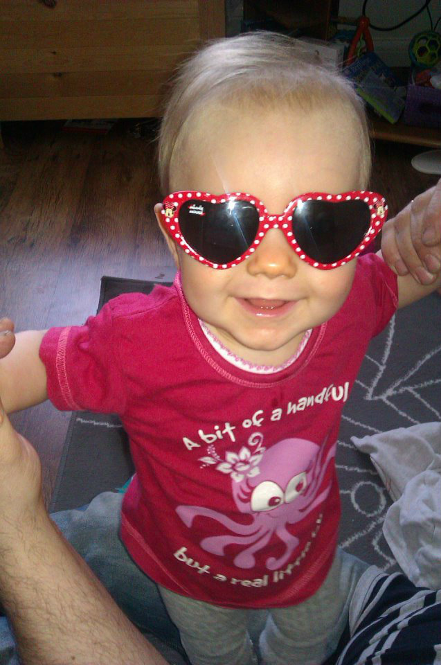 Lily ! ; **