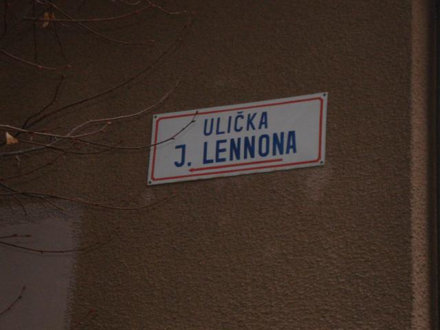 ul. Johna Lennona