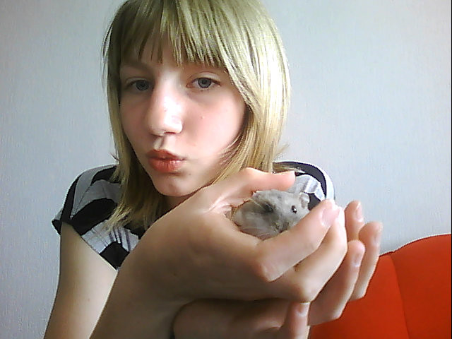 Z chomciem ; ** ^^