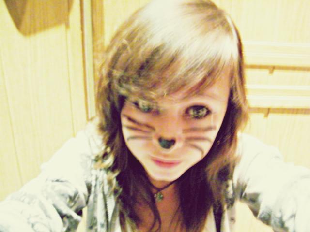 miaau ; 3