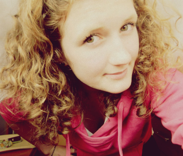 `twj umiech amie mi ebra.