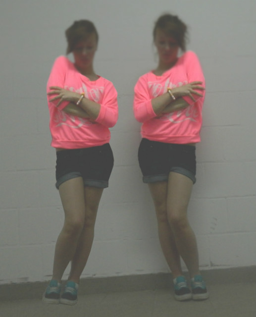 twins*xoxo*