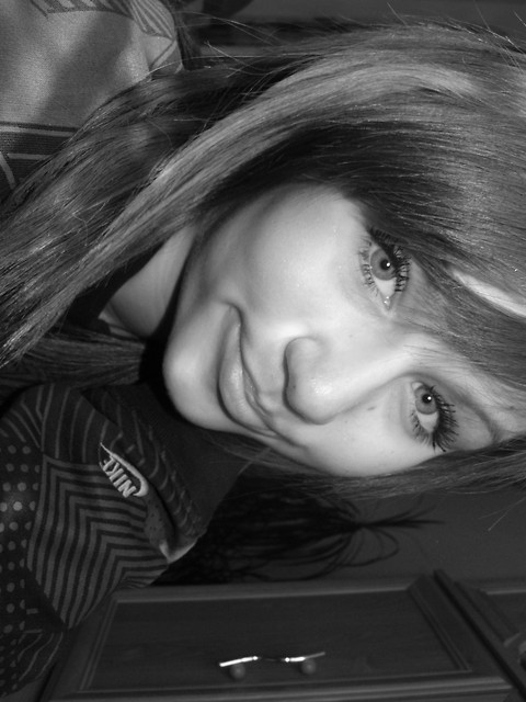 YOUNG , WILD & FREE .