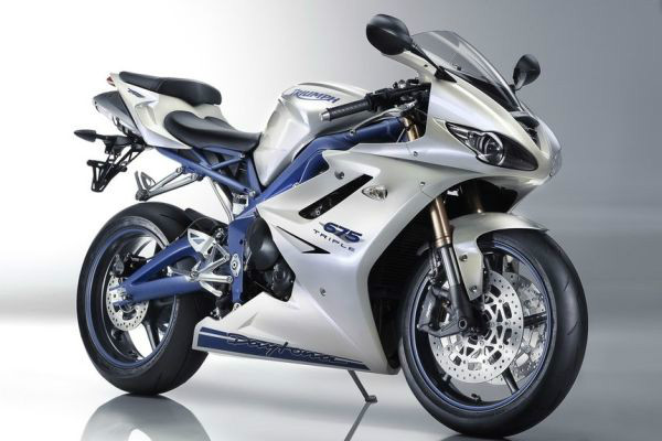 Triumph Daytona 675