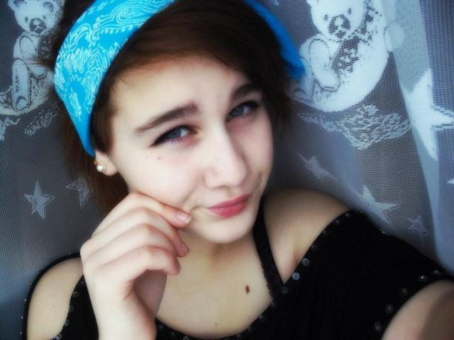 Ania.
