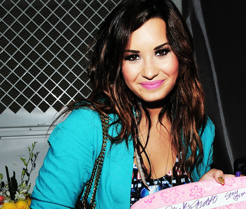 Lovato ;3.