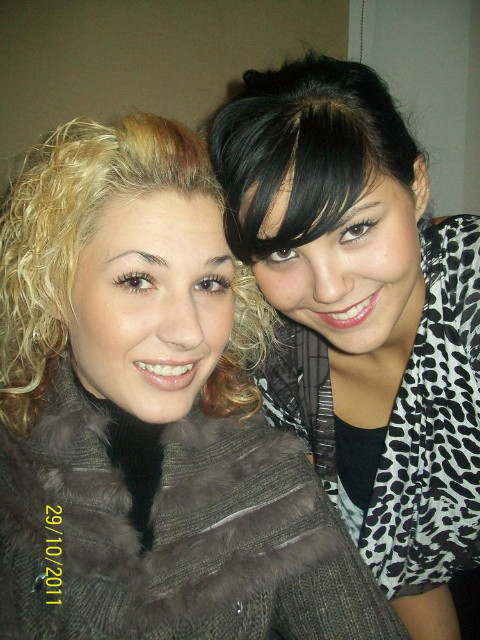 Z Ni..;*