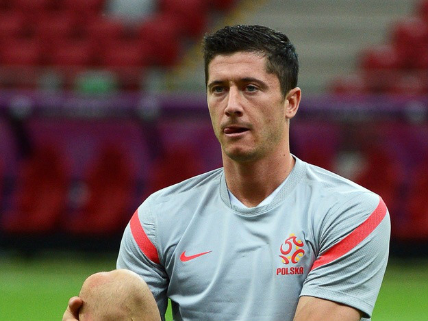 R.Lewandowski.