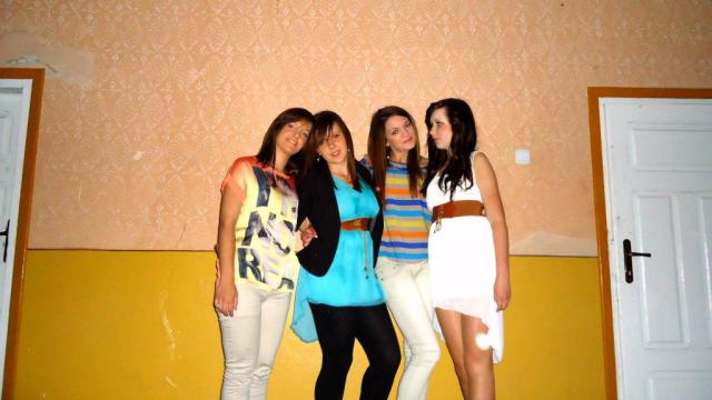 +18-nacie Asieki:*