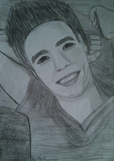 Logan Henderson 