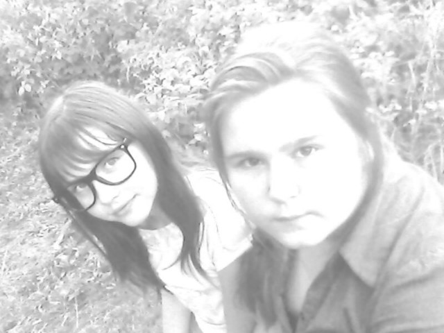 Klaudia & Agata .