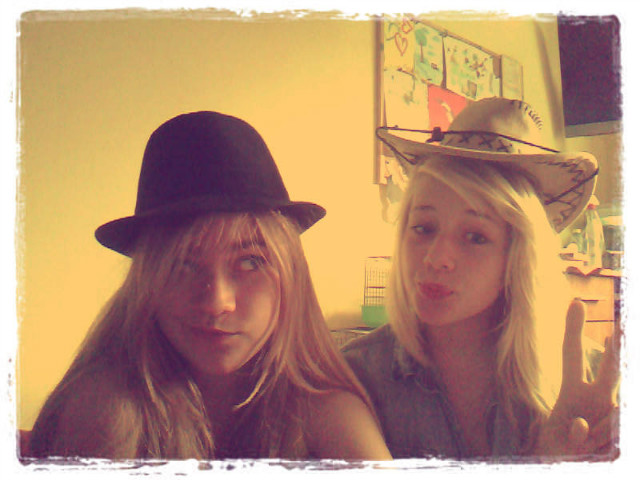 Mrauu. 