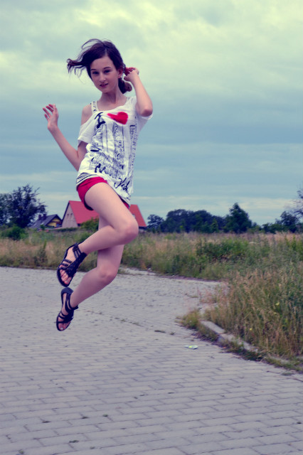 jump :3