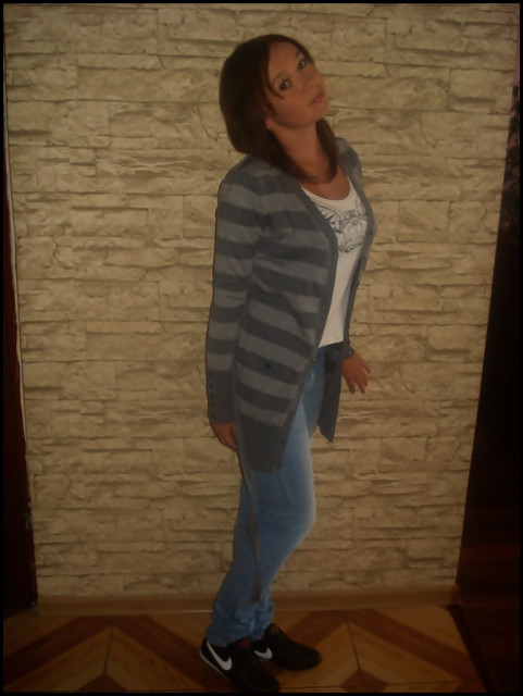 Kochaj, no ;* 