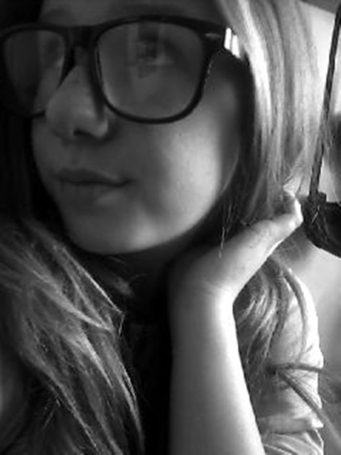 okularnica ;3  