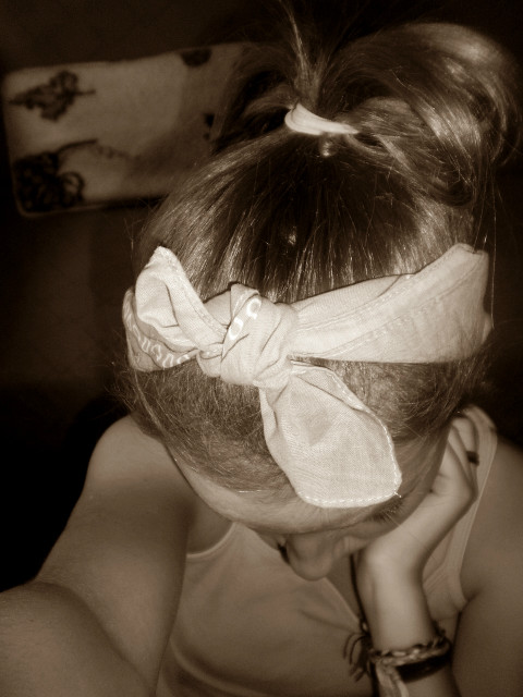 < 3 Bandamaa ; p