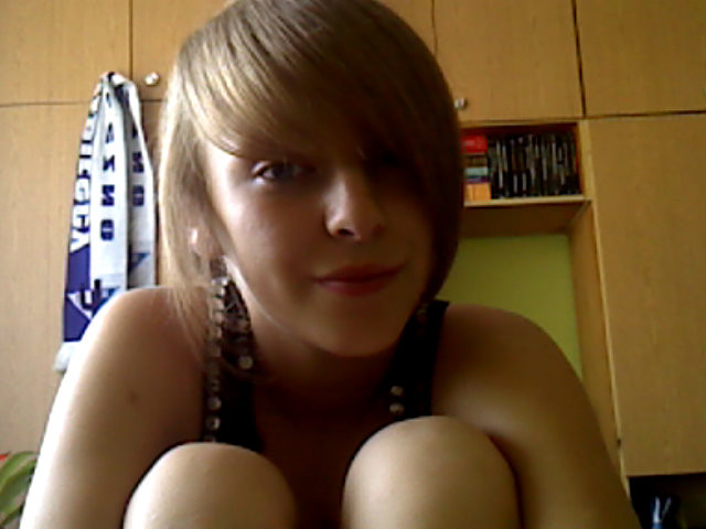 Veronika . W