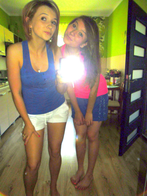 z Aduk ;**