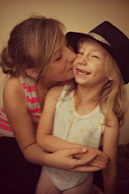 Zuzka ;**