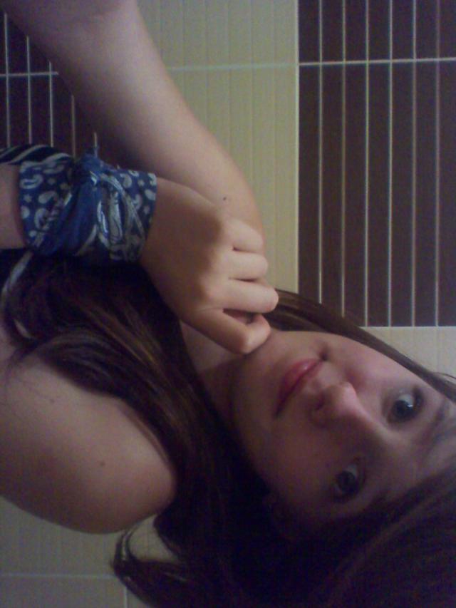 chuj . 