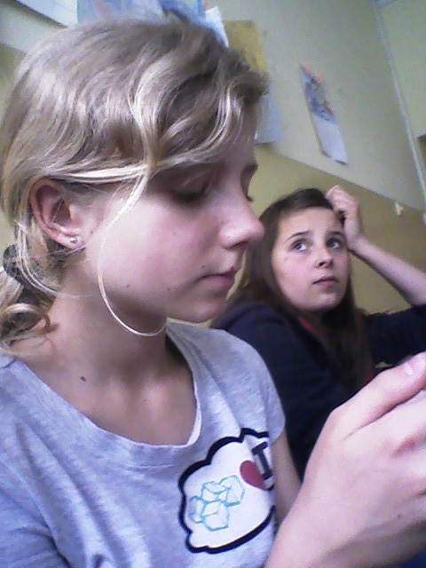 lolololo . :3