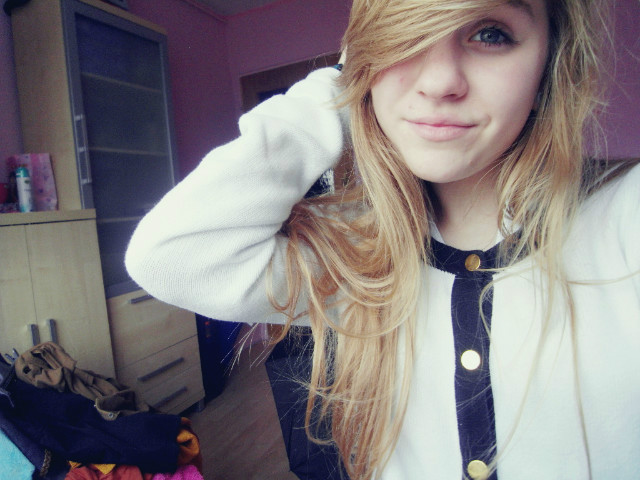 Tralalala. !  ;333