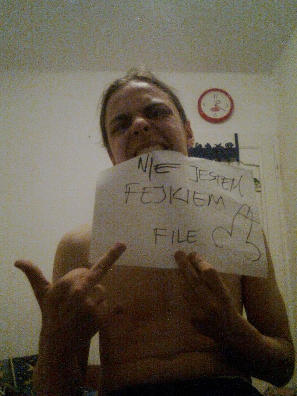 NIE JESTEM FEJKIEM