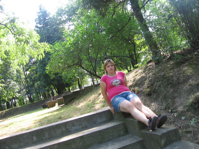 Ciepo . < 33