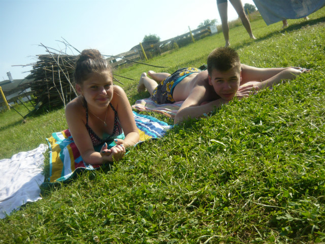 z Boniem ; *