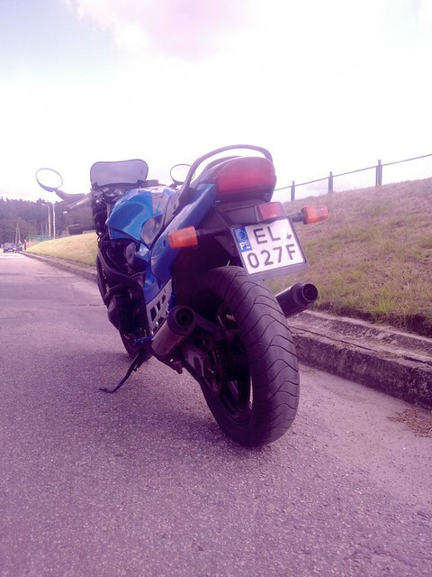 suzu.
