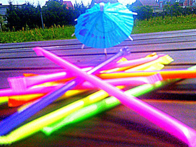 `, omG ;c .