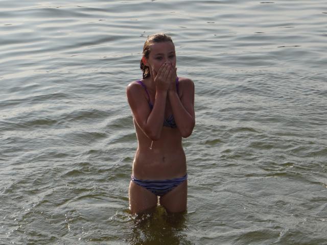 Naad jeziorkiem.....;**