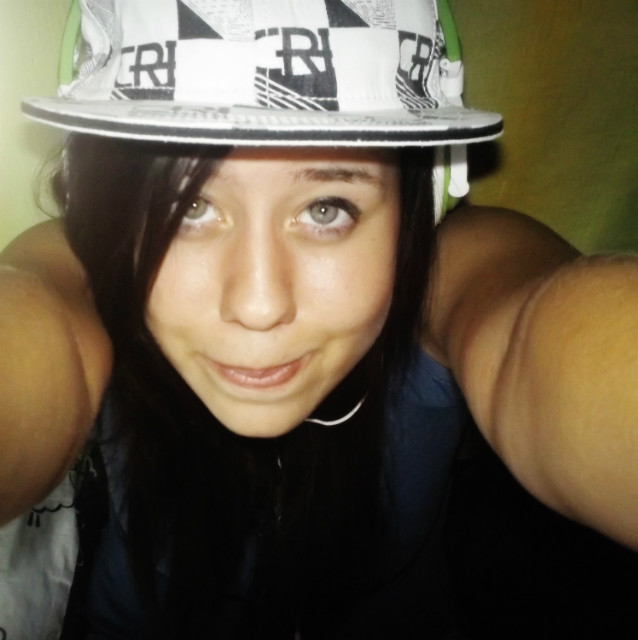 umiech. 