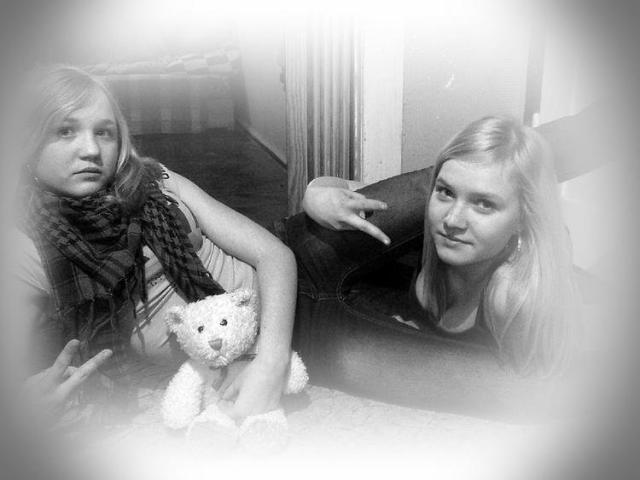Z Anetk;***  hehe...^^