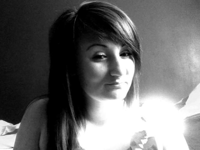 uroczo wygladasz z usmiechem ;*