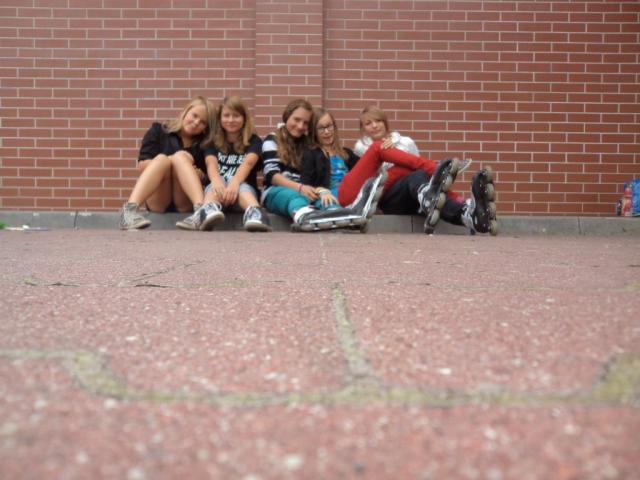 Waam ! ; *