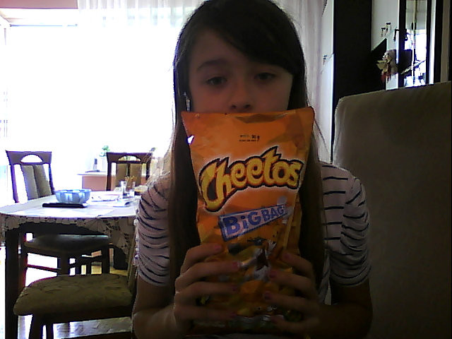 CHEETOS