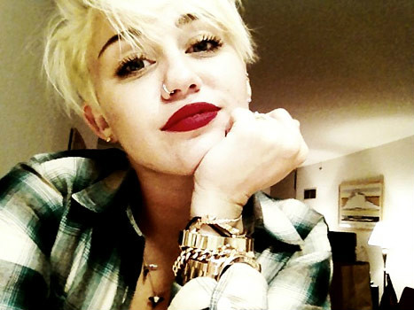 Miley Cyrus < 3