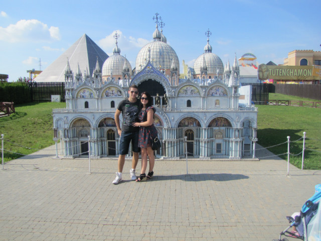 fabrykaaszczescia