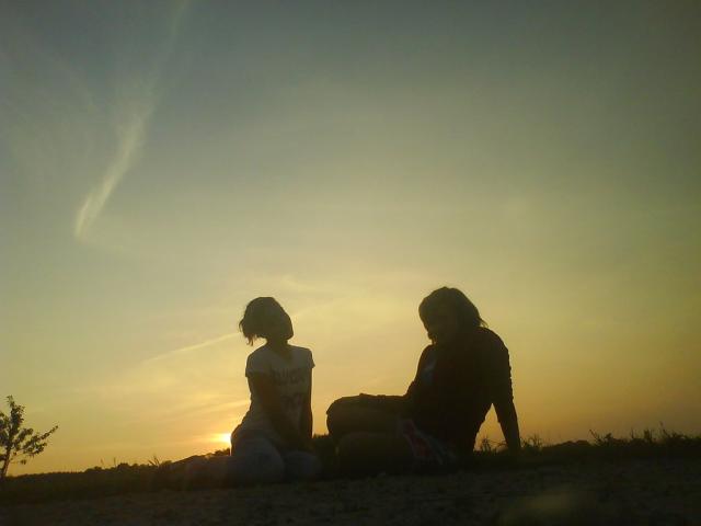 Z Emilk :**