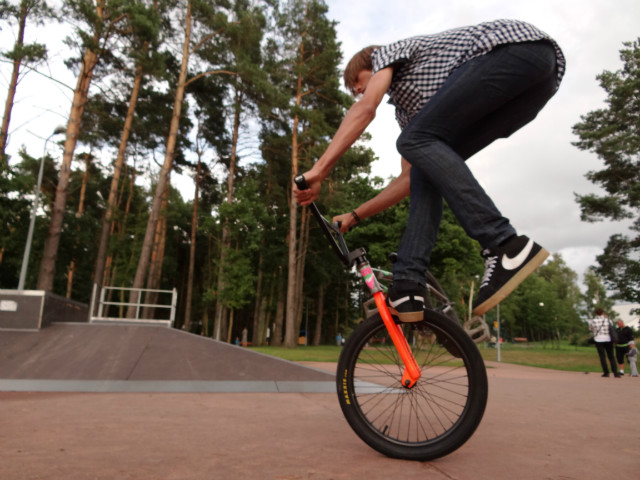 biker.
