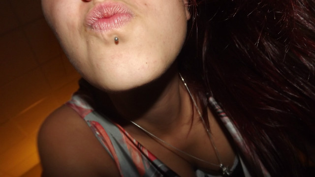 kiss