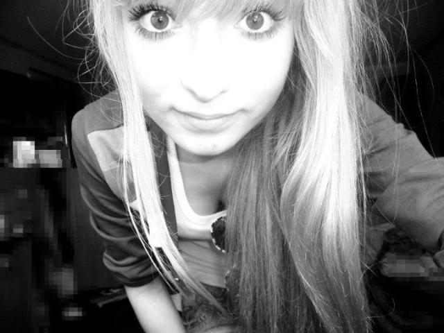 Lubi elki ; 3 . Auu xd . 